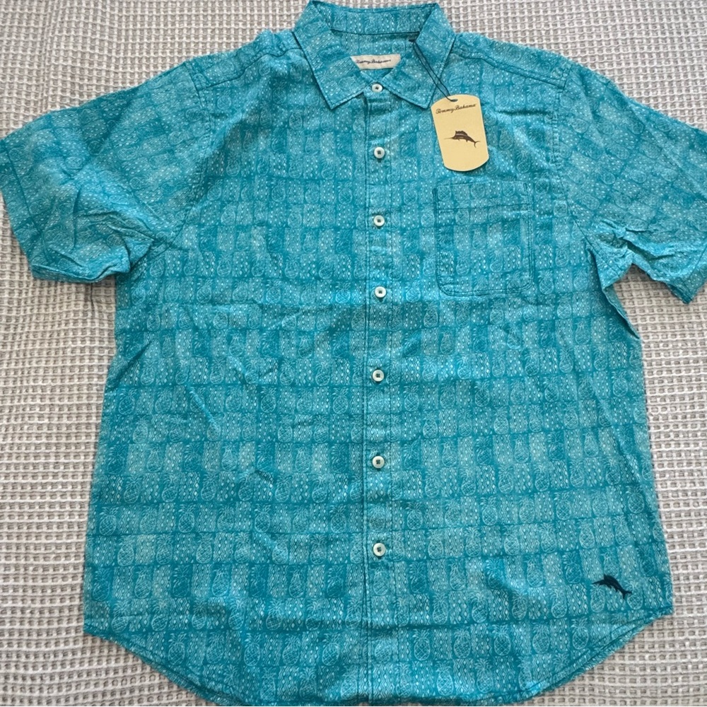 Tommy Bahama Teal Patterned Short Sleeve Shirt